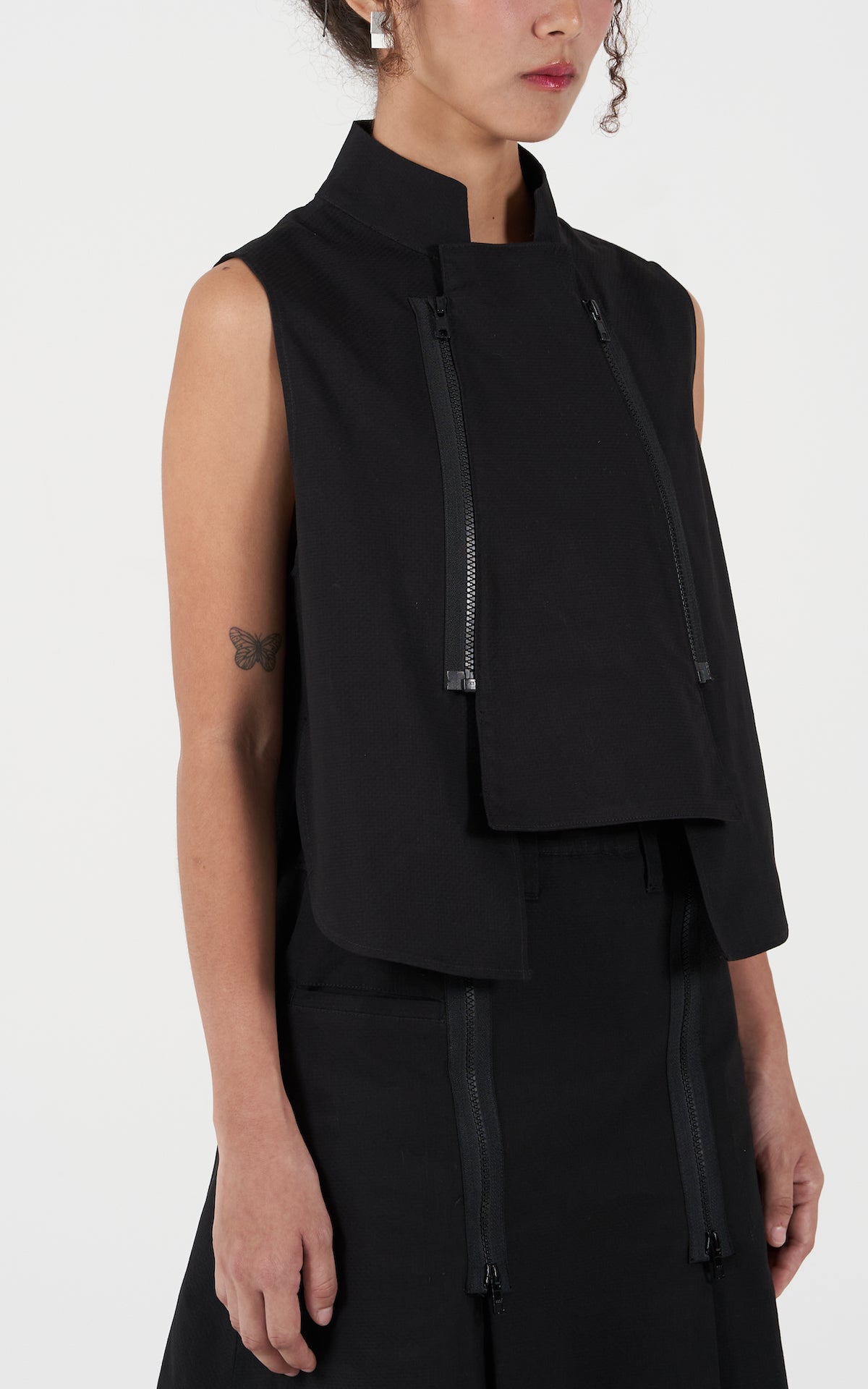 1. "DUALITY" Triple Styling Vest / TRJCT W