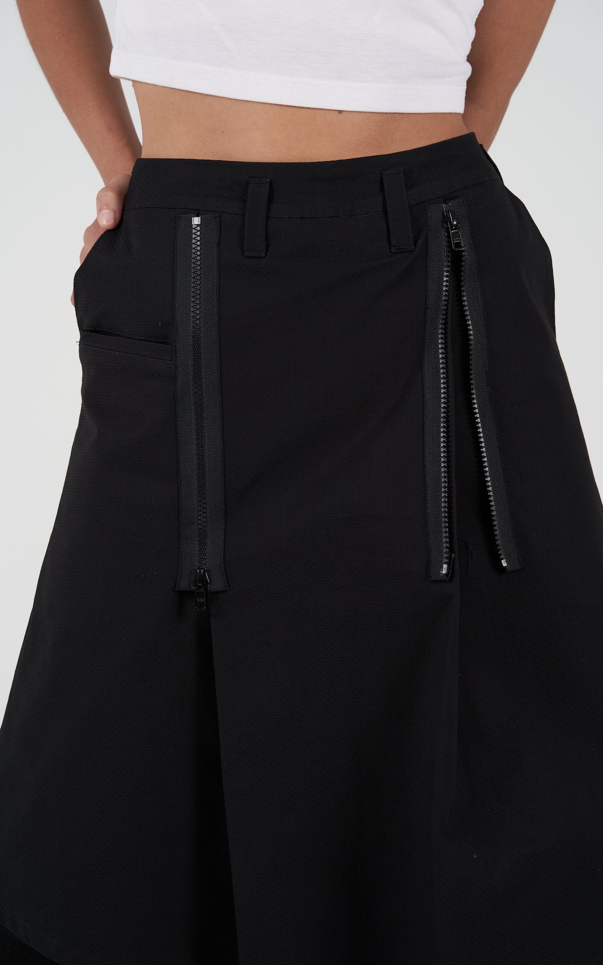 1. "EXPOSITION" Expandable Skirt / TRJCT W