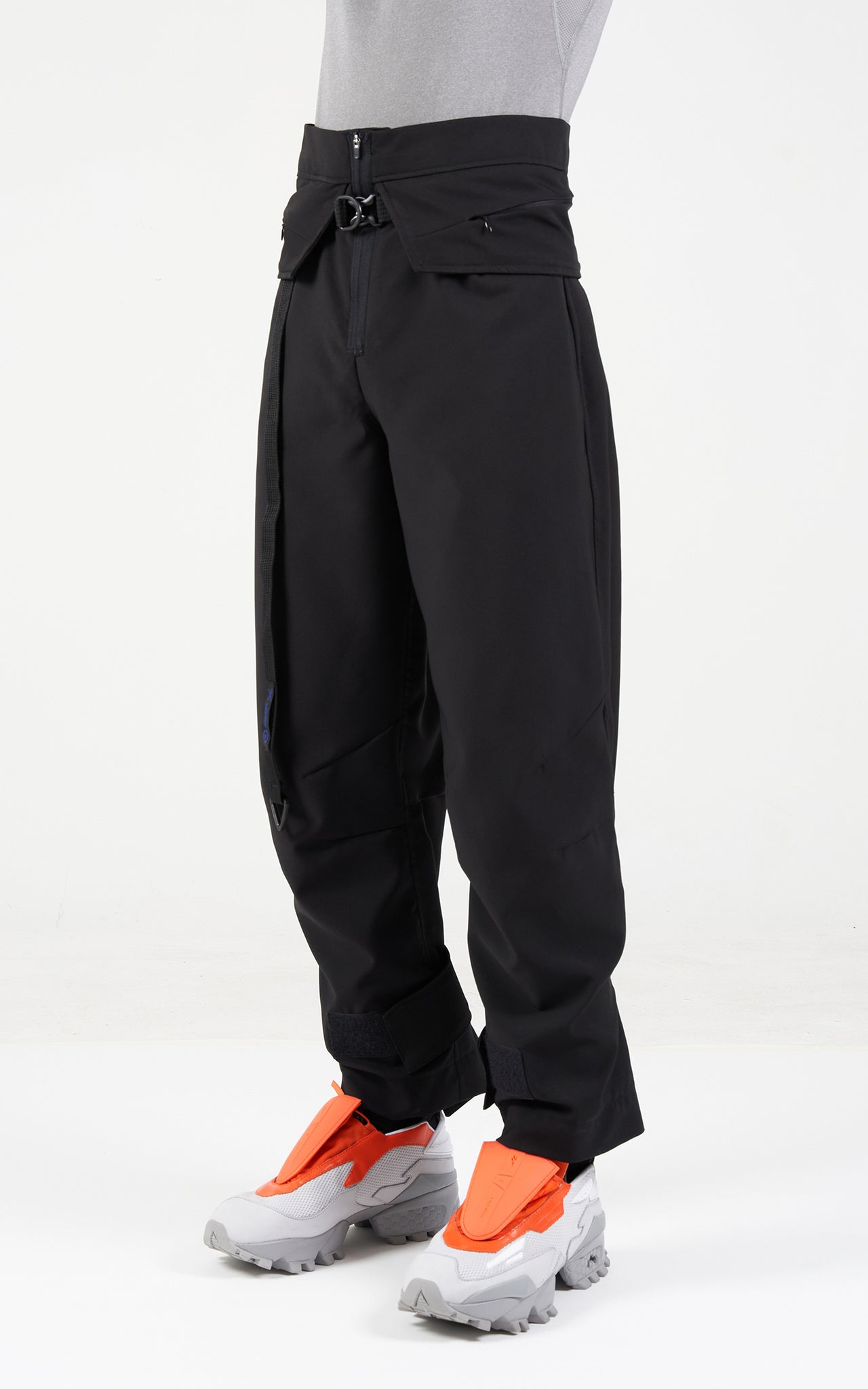 1. "CANOPY" 4 Way Stretch Parachute Pants